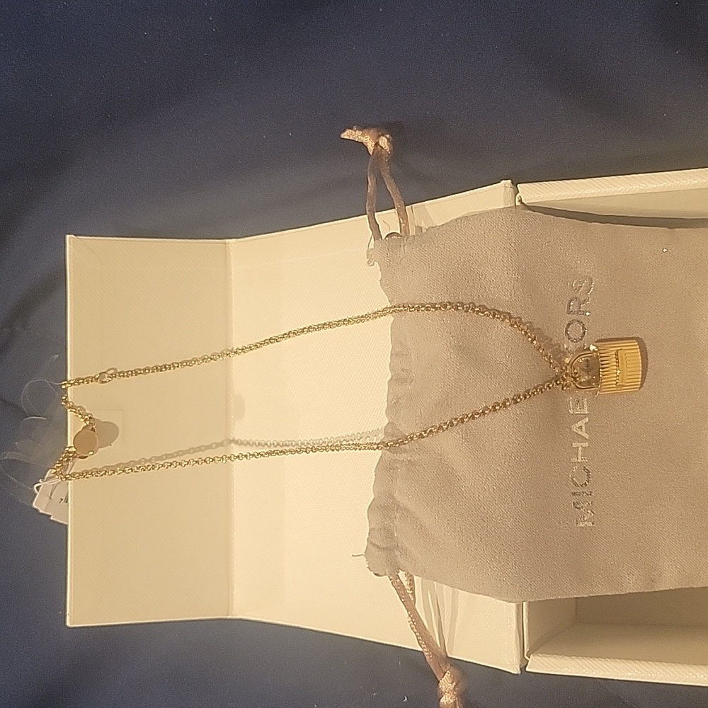 Michael Kor Lock Chain